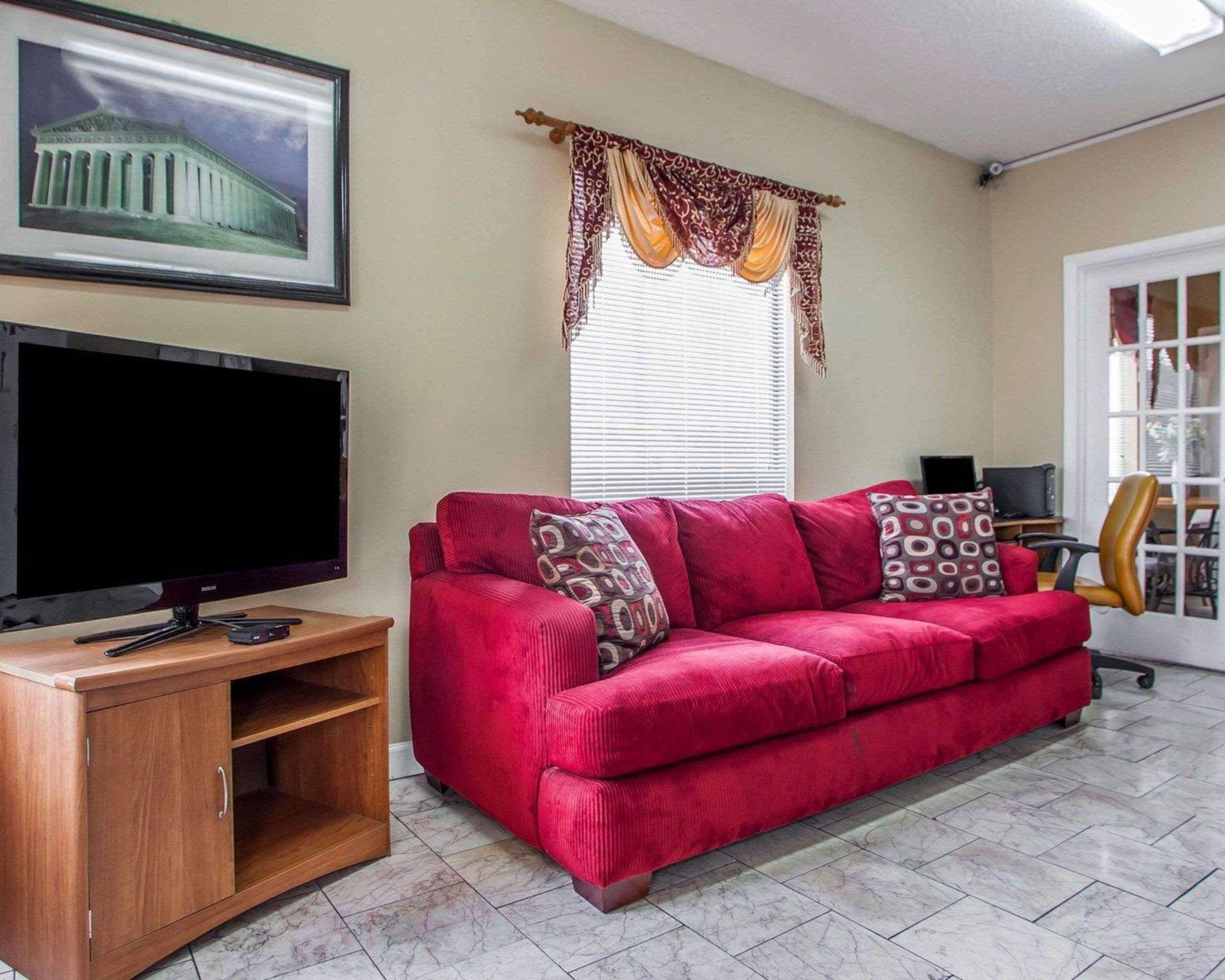 Rodeway Inn Nashville Airport Ngoại thất bức ảnh