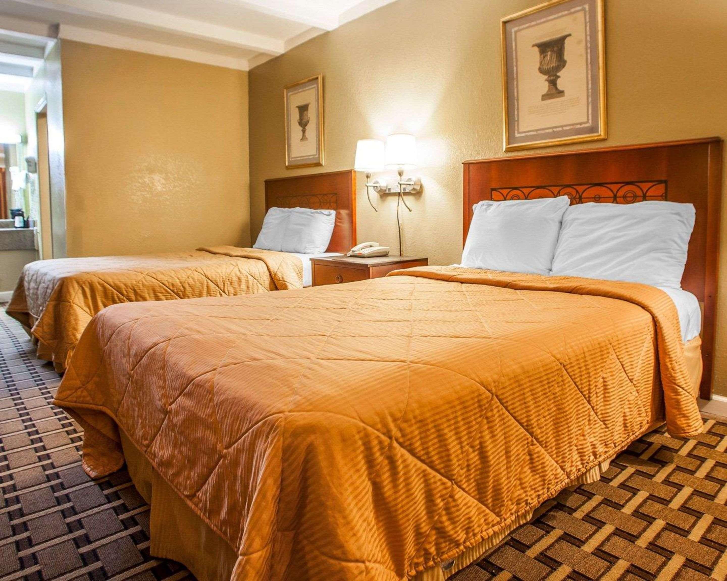 Rodeway Inn Nashville Airport Ngoại thất bức ảnh