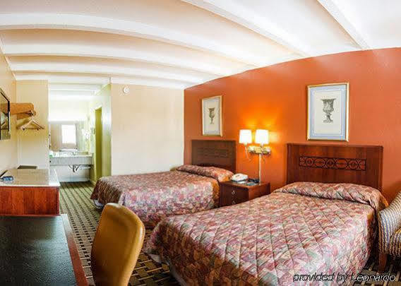Rodeway Inn Nashville Airport Ngoại thất bức ảnh
