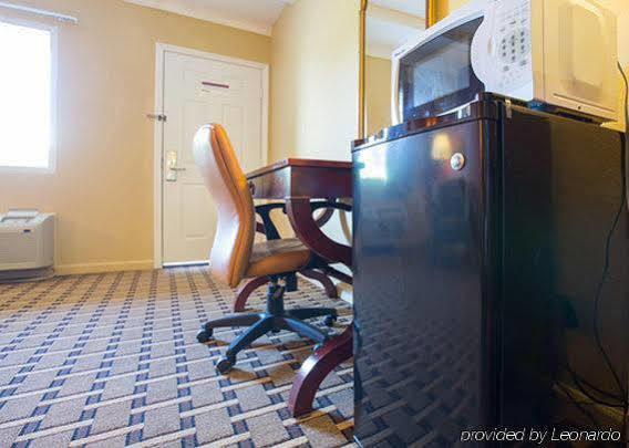 Rodeway Inn Nashville Airport Ngoại thất bức ảnh